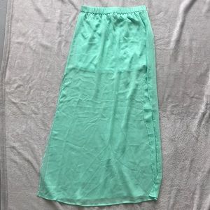 Express Maxi Skirt